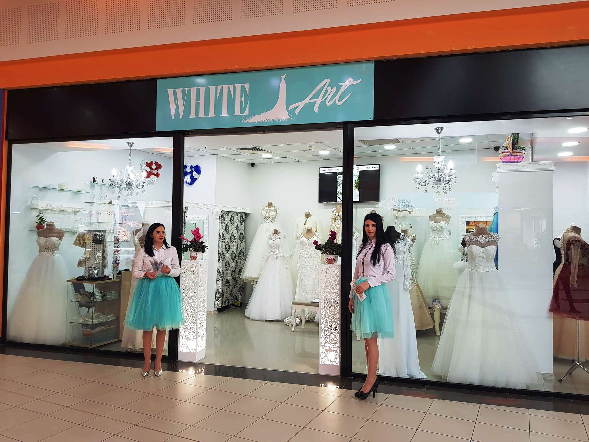 White – Shopping City